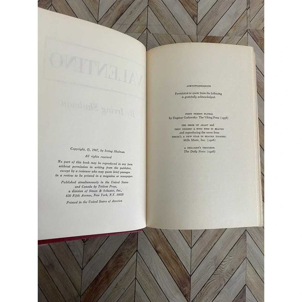 Irving SHULMAN / Valentino 1967 Good Condition No Dust Jacket
